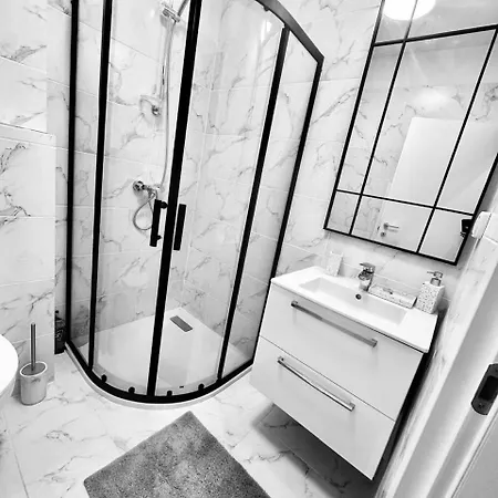 דירה Lakeview Skyline With Free Parking *