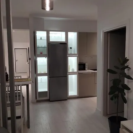 דירה Lakeview Skyline With Free Parking *