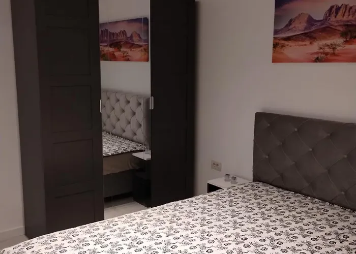 Lakeview Skyline With Free Parking